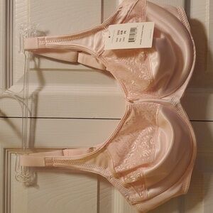 Amoena #2242 40B Underwire NWT